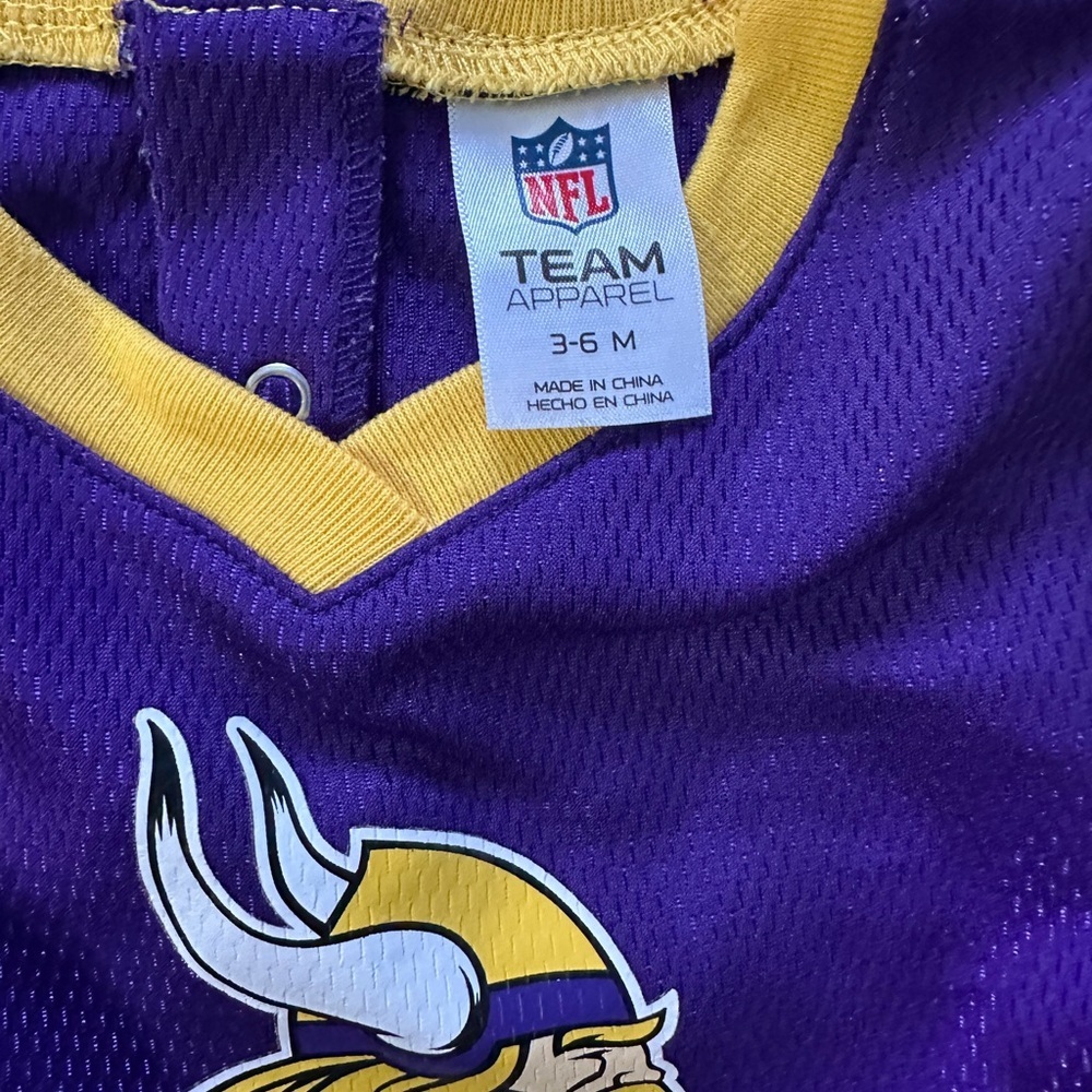NFL MN Vikings Cheerleader Dress and Diaper Cover Set Size 3-6m Baby girl - Picture 4 of 5